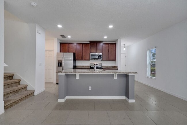 Building Photo - 1212 Pensacola Ct