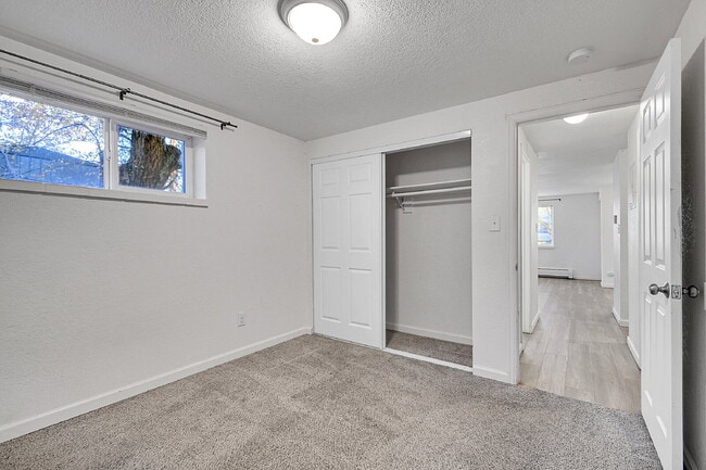 Building Photo - $1,470.95  - 2 Bedrooms, 1 Bathroom, Condo in Denver with Cozy Carpet!