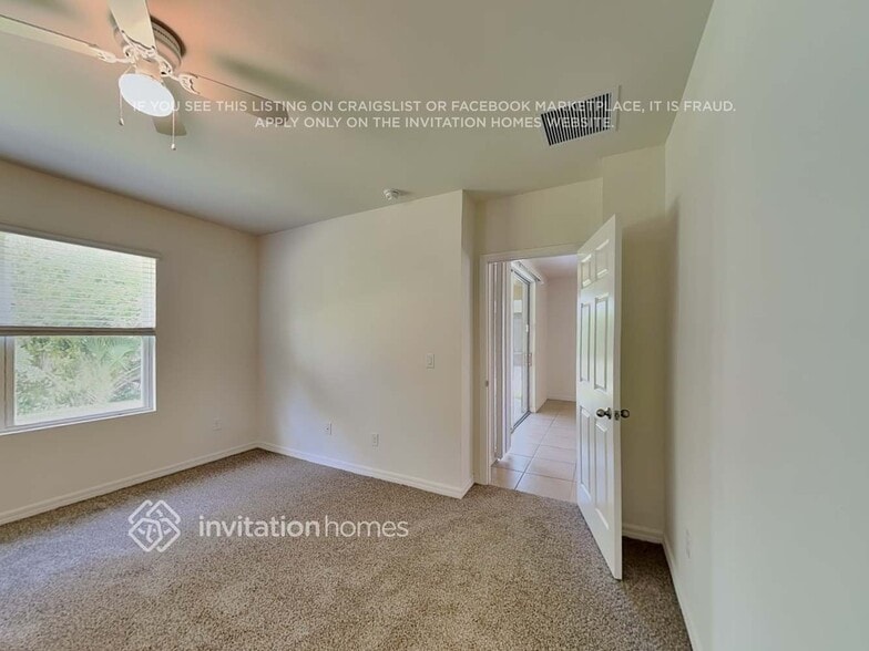 Building Photo - 7545 W Lenox Cir