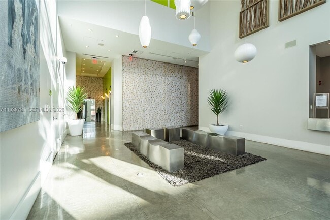 Building Photo - 133 NE 2nd Ave