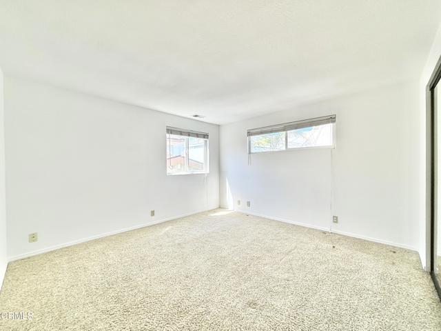 Building Photo - 272 Cahuenga Dr