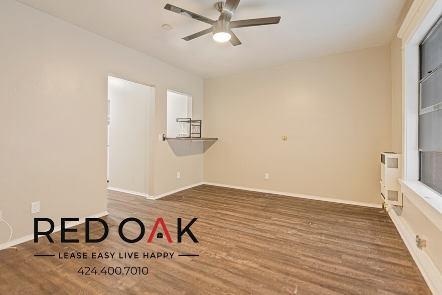 Building Photo - 692 Valencia St