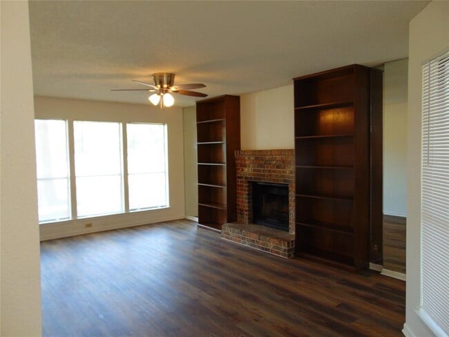 Building Photo - 5016 Cana Cove