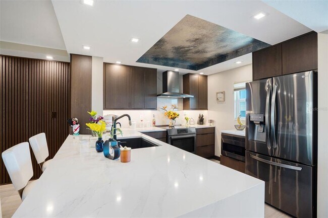 Building Photo - 9397 Midnight Pass Rd