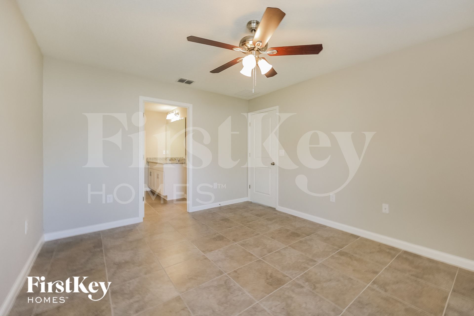 Building Photo - 615 Lindbergh Wy