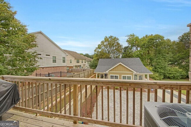 Building Photo - 2050 Bolton Rd NW