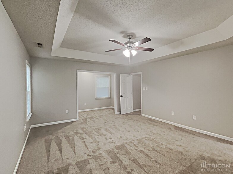 Building Photo - 415 Westminster Dr