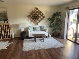 Spacious family room - 65 Stenner St