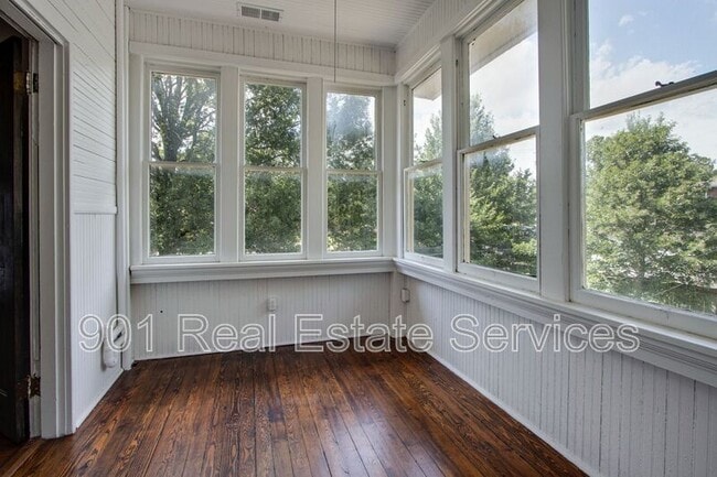Building Photo - 1234 Vinton Ave
