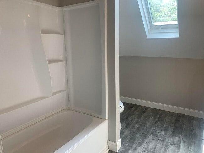 Building Photo - 14 Preble St