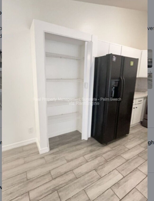Building Photo - 13789 Bottlebrush Ct