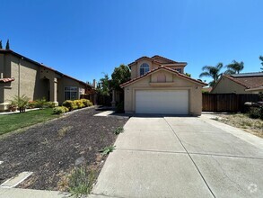 Building Photo - Spacious 4 Bedroom 2.5 Bath Home Antioch