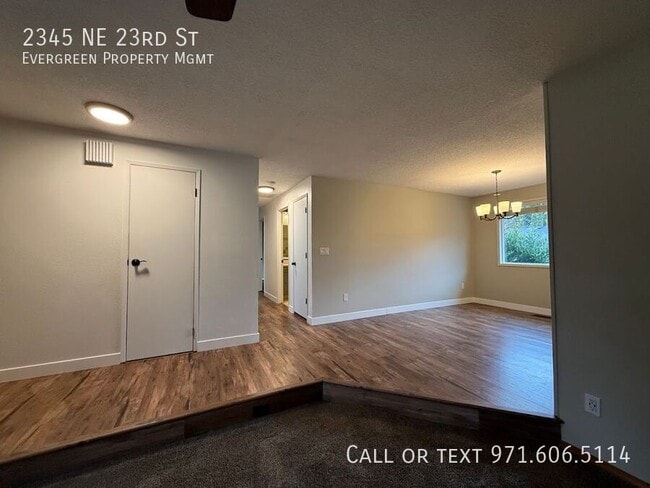 Building Photo - 2345 NE 23rd St