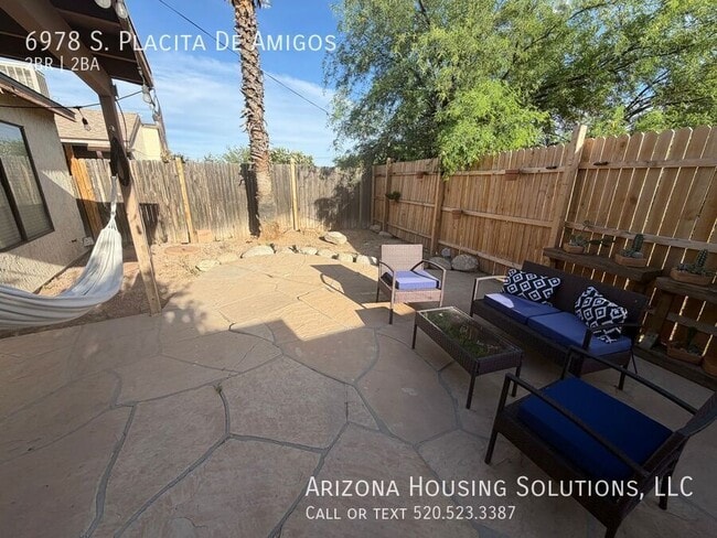 Building Photo - 6978 Placita De Amigos