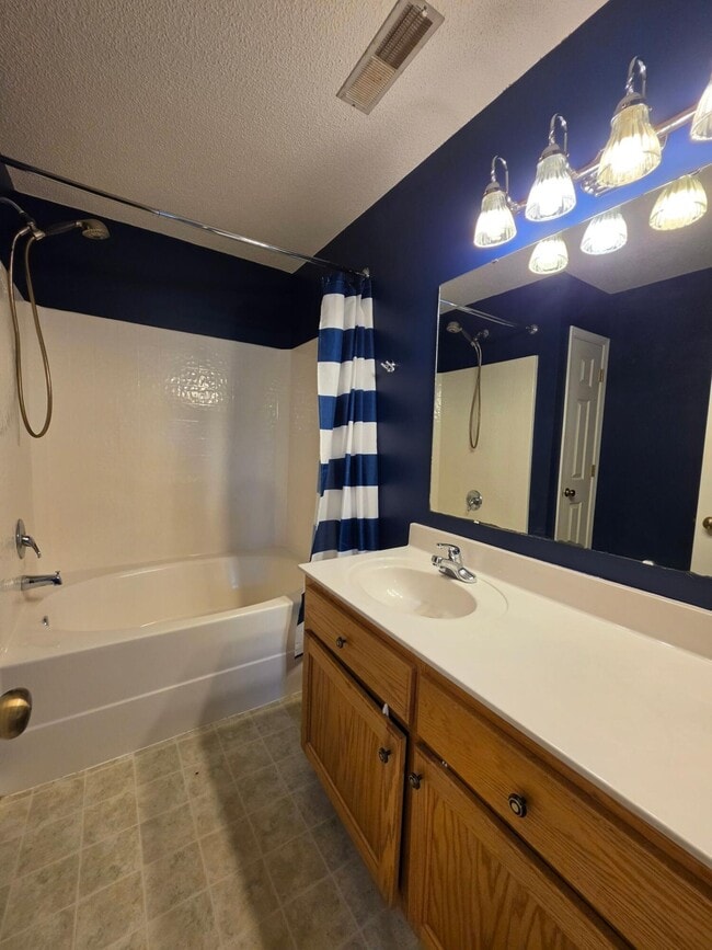 Building Photo - 2614 Trufield Dr