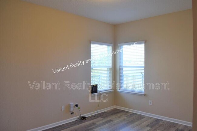 Building Photo - 15849 Tisons Bluff Rd