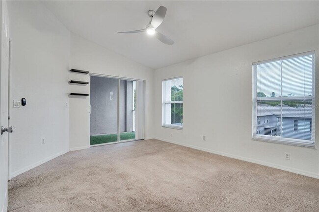 Building Photo - 5011 Sunridge Palms Dr