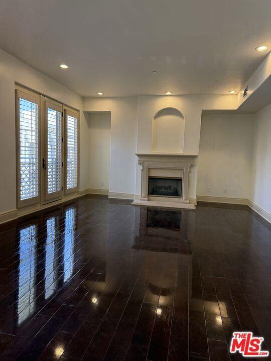 Building Photo - 137 S Spalding Dr