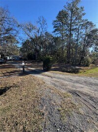 Building Photo - 1112 Dean Forest Rd