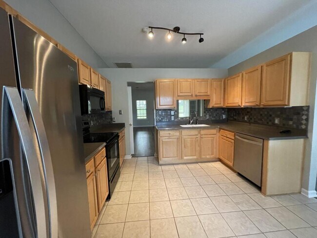 Building Photo - 200 S Houston Springs Blvd