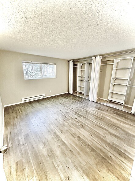 Bedroom #2 - 14537 NE 40th St