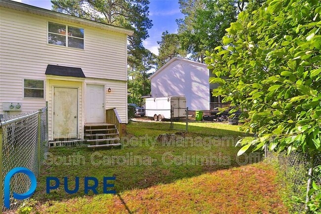 Building Photo - 144 Springwoods Lake Point