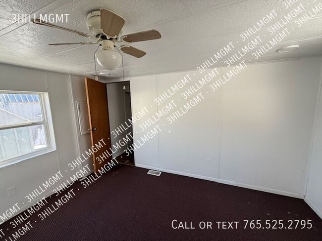 Building Photo - 12 Willis Ln