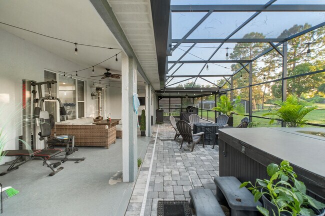 Building Photo - 511 N Pine Meadow Dr