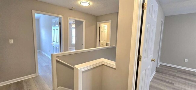 Building Photo - 3611 Gainesway Ct NW