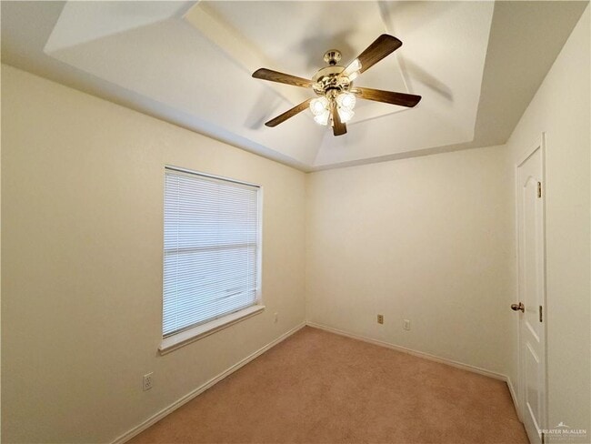 Building Photo - 25 Laurel Ave