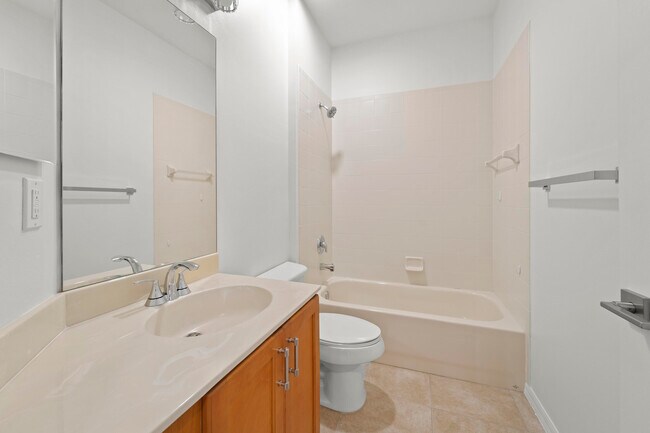Building Photo - 9588 SW Flowermound Cir