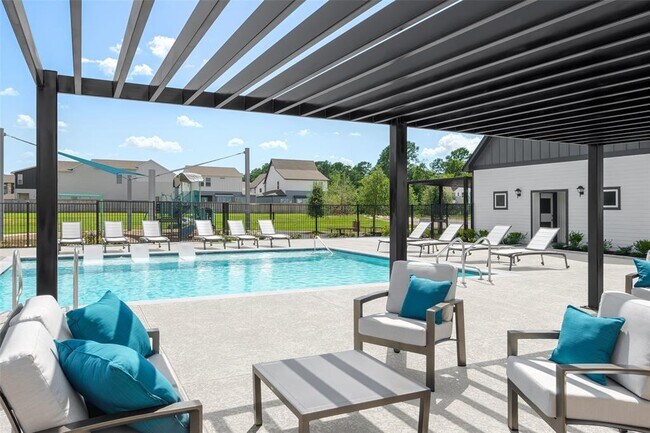 Building Photo - 9835 Willow Creek Commerce Dr