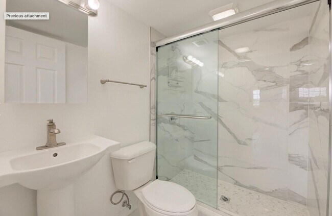 Building Photo - 1017 NW 30th Ct