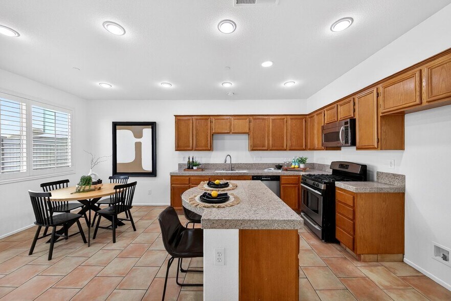 Building Photo - 11515 Bridgecourt