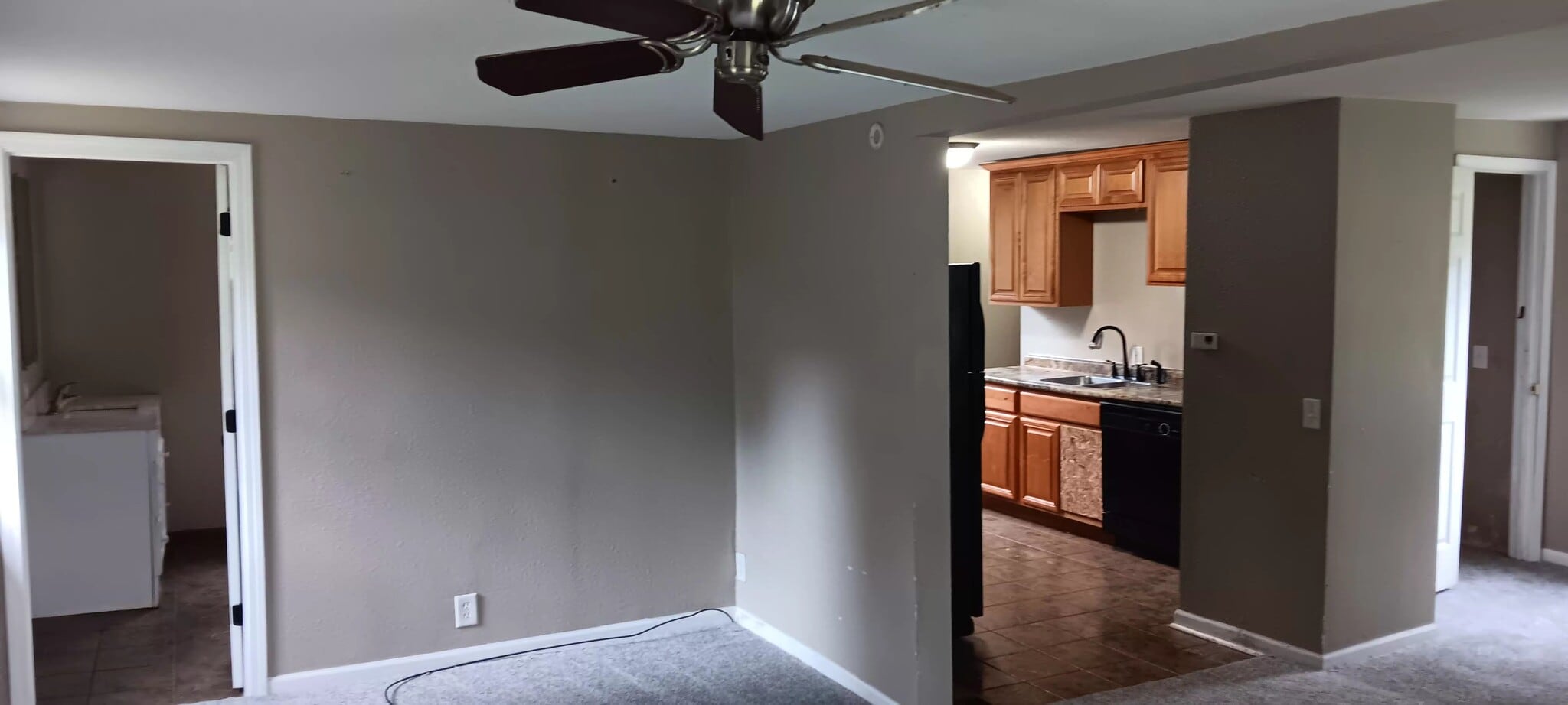 KITCHEN OFF LIVINGROOM - 919 12th Ave NE