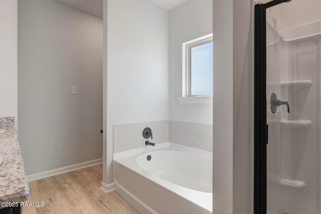 Building Photo - 305 Wakely Ct