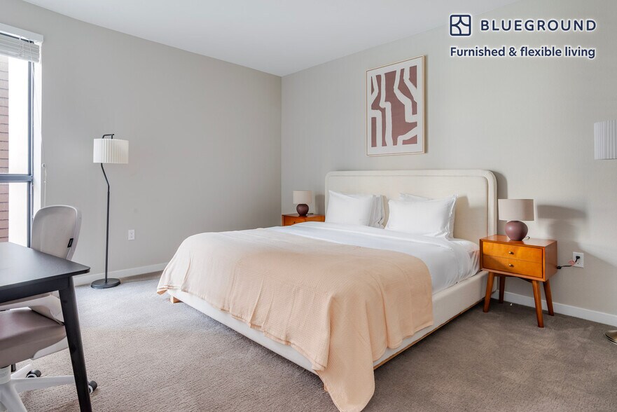 Building Photo - 312 Gates Dr