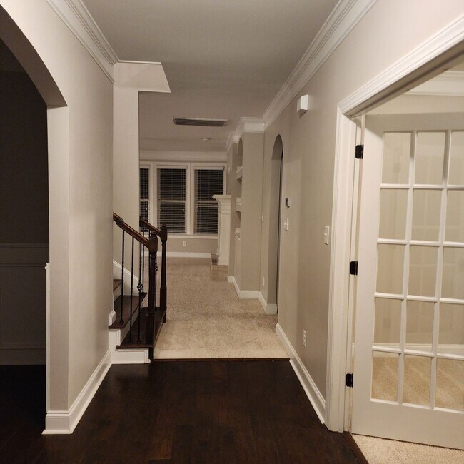 Building Photo - 329 Bella Rose Dr