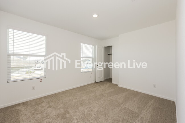 Building Photo - 10536 Desert Hawk Cir