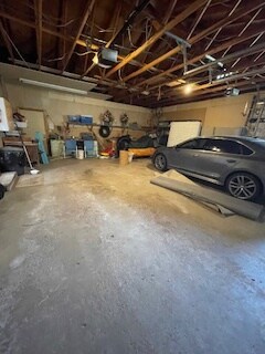 Building Photo - 1388 E 1650 N