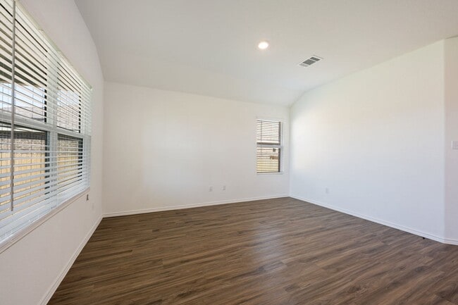 Building Photo - 3210 Dusted Daisey St