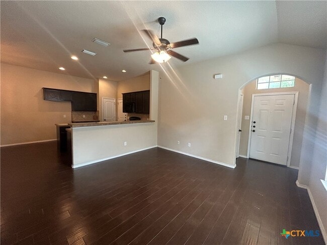 Building Photo - 295 Rosalie Dr
