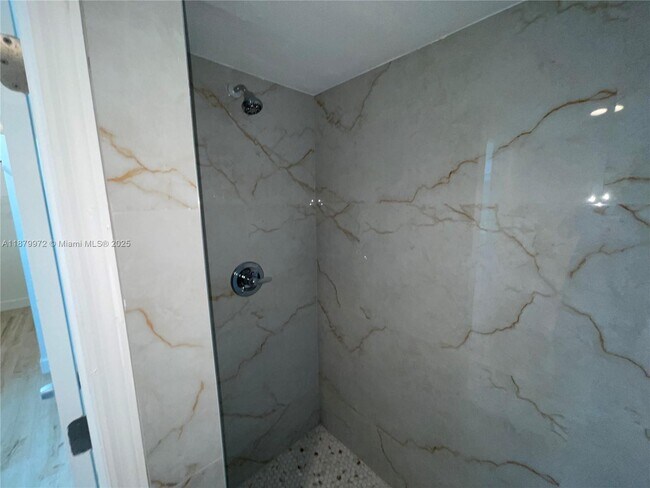 Building Photo - 2961 SW 87th Ave