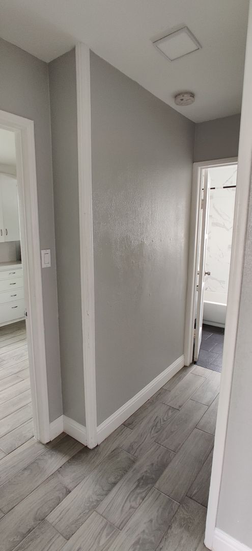 Building Photo - North Long Beach Private Back House