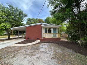 Building Photo - 446 Cape Fear Blvd