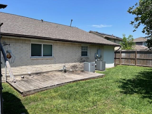 Building Photo - 1706 Oakwell Ln