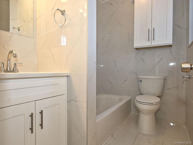 Building Photo - 110 Bradford St