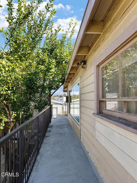 Building Photo - 1827 Santa Ynez St