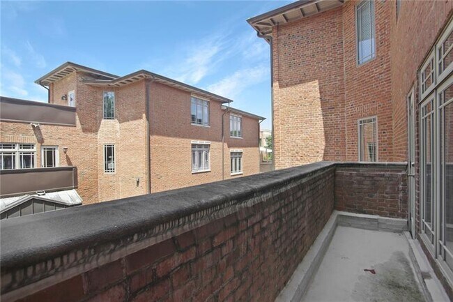 Building Photo - 3 Prichard Way NE