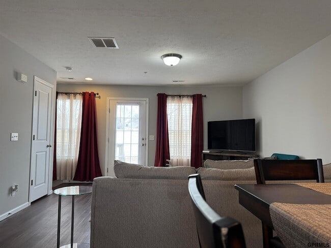 Building Photo - 5911 N 166th St